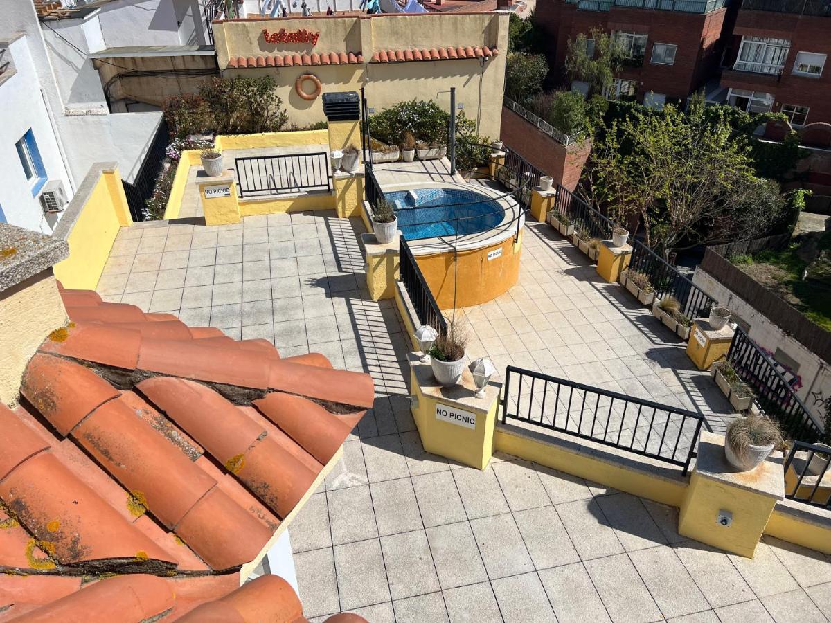 Apartament Monjardi *